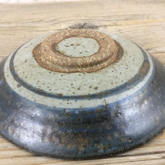 Vintage Studio Pottery LOVE Shallow Bowl Blue & Beige Handcrafted Typography Art - Picture 3 of 8